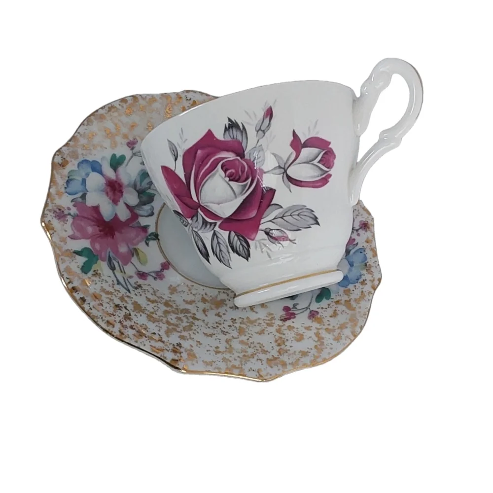 Consort Fine Bone Floral Teacup and Saucer Set with‎ Gold Accents